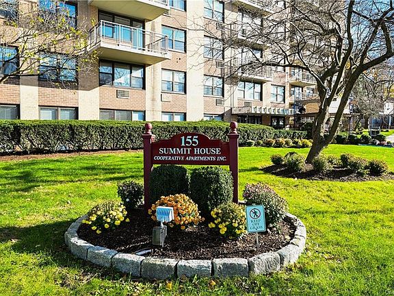 2nd image of 155 Ferris Ave #9G
