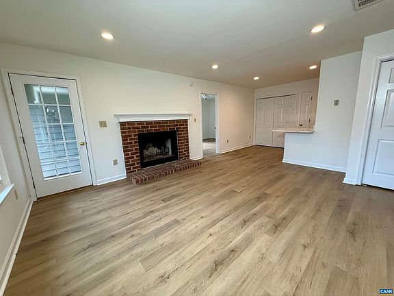 3rd image of 1026 Highlands Dr