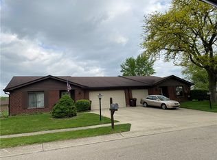 1301-1303 Foxdale Dr, Dayton, OH 45429