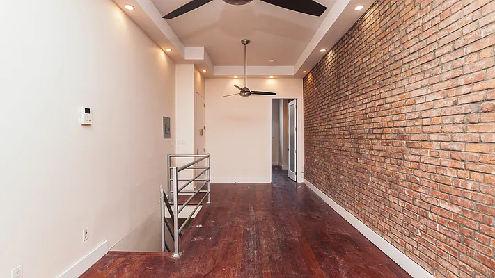 Rented by Nooklyn NYC LLC | media 1