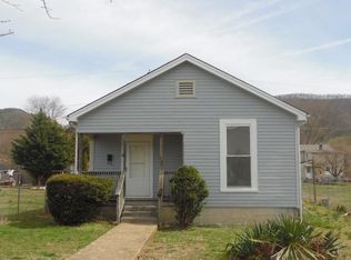 1858 Chestnut Ave, Buena Vista, VA 24416