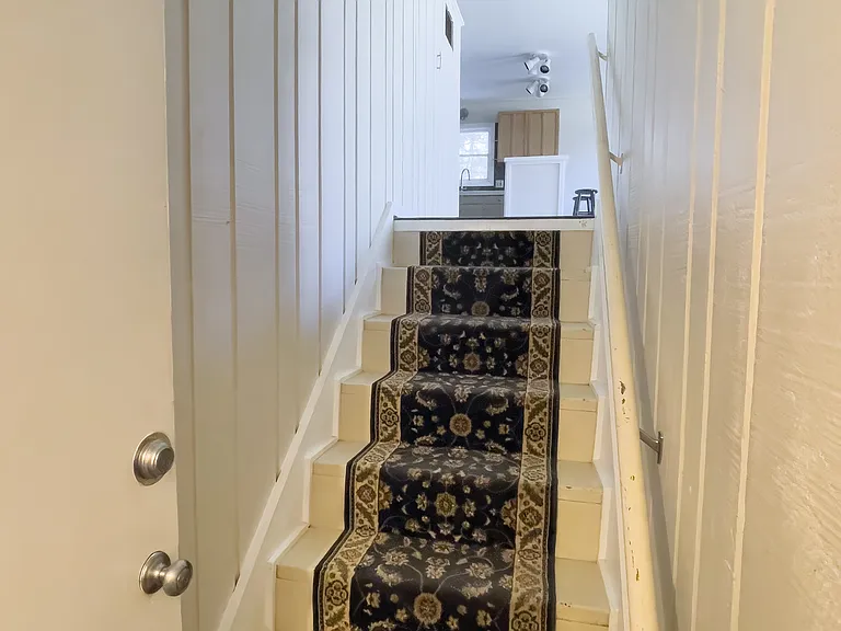 257 Meadow Ln #2 — Photo 8