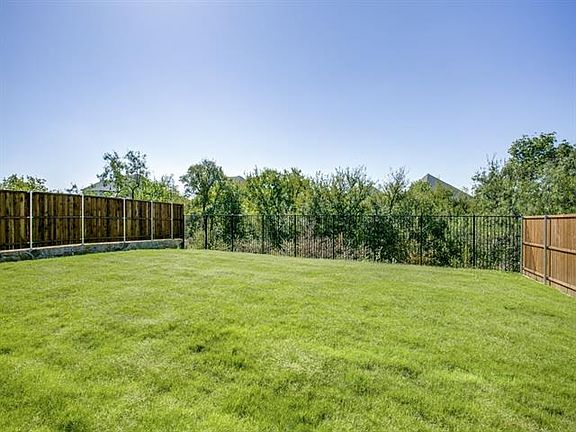 2nd image of 5813 Fall Creek Ln