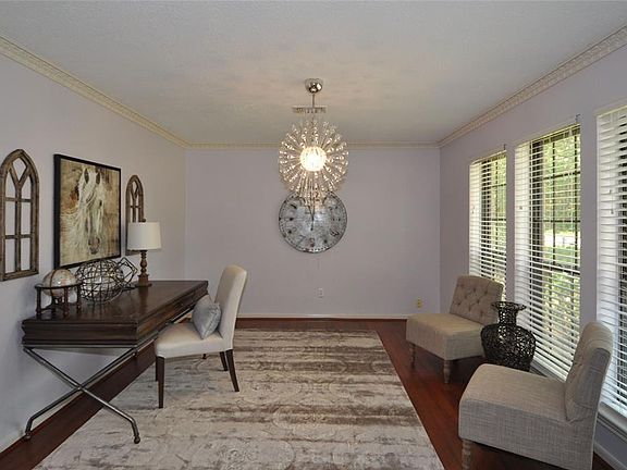 5th image of 12418 Piping Rock Dr