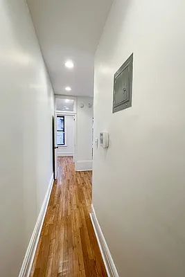 Rented by Corcoran | media 14