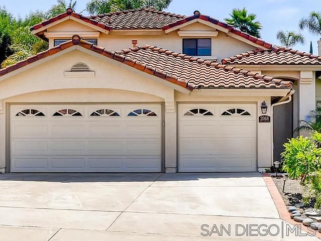 1st image of 2068 White Birch Dr