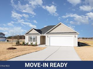 15 Littlefield Ln, La Grange, NC 28551