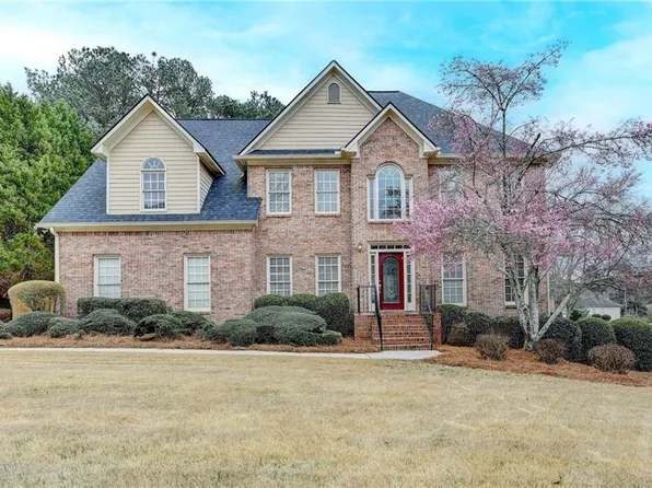 1680 Pinehaven Dr, Grayson, GA 30017