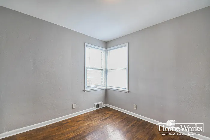 340 S Brook Ave — Photo 7