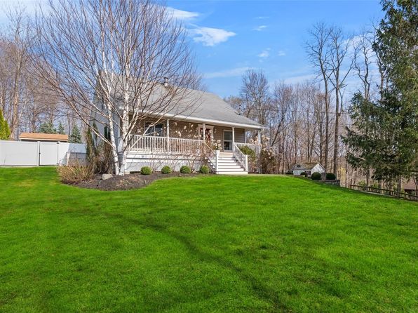 416 Rock Cut Road, Walden, NY 12586