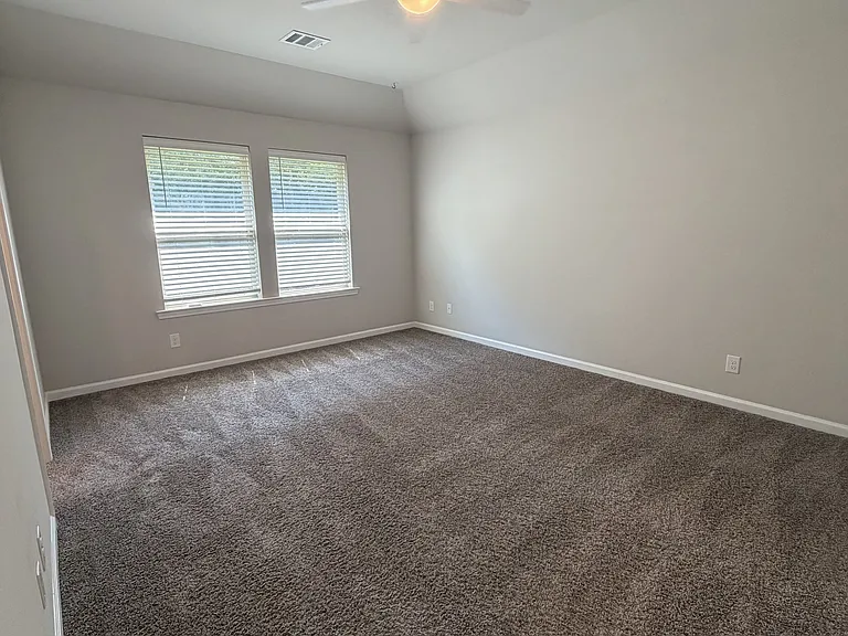 18317 Fox Hollow Loop — Photo 14