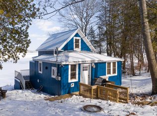 47 Douglas Dr, Newport, ME 04953