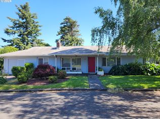 314 Del Norte Ln, Brookings, OR 97415