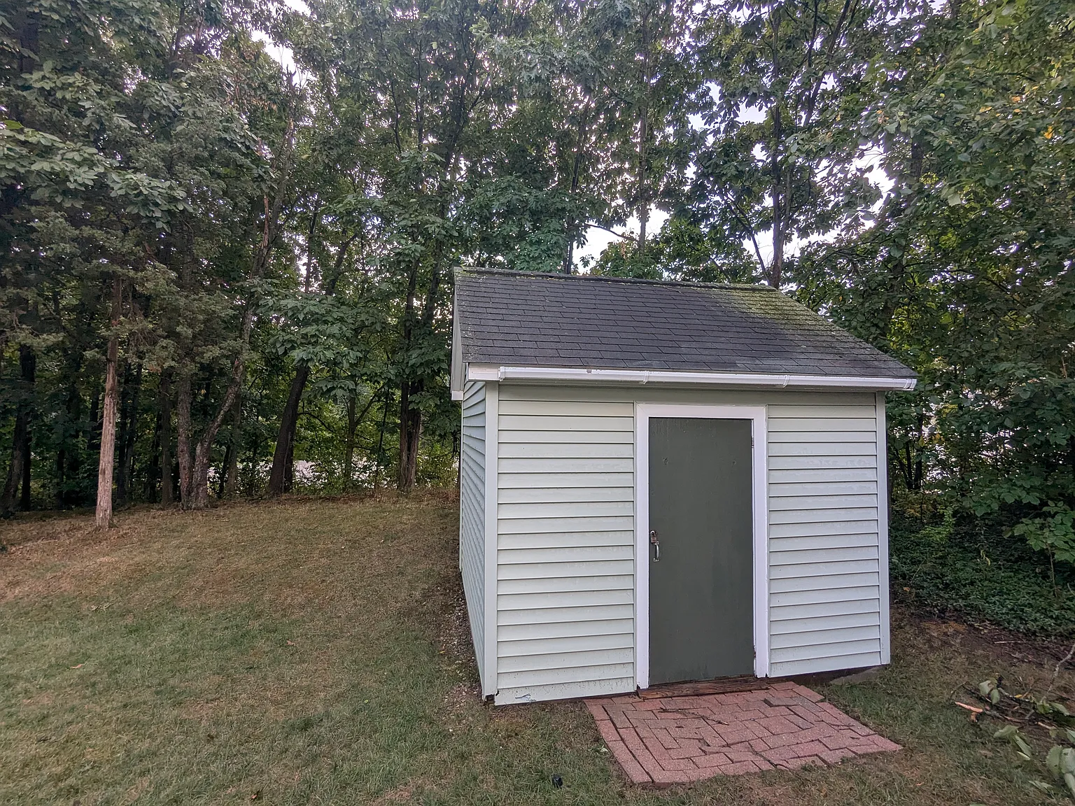 2 bed, 1000 sqft, $1,900 — Photo 4