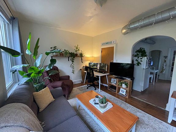 4th image of 4329 Osage Ave APT 2E