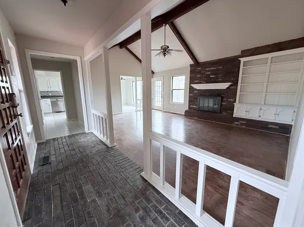 2432 Northwood Ln, Edmond, OK 73013