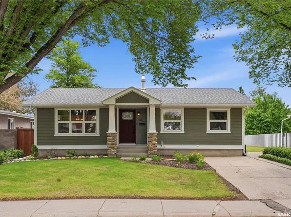 328 Carleton DRIVE, Saskatoon, SK S7H 4C1