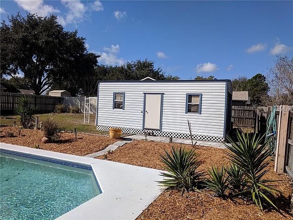 5th image of 11641 Crescent Pines Blvd