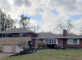 4233 Schrubb Dr, Dayton, OH 45429