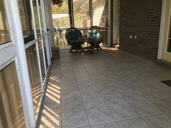 Florida room accessible from