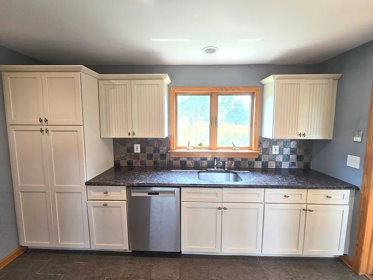 15 Carpender Rd — Photo 7