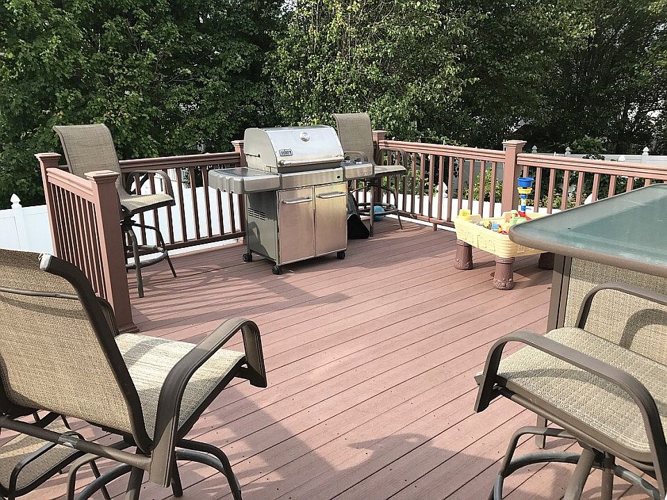 35 Crabtree Ave, Staten Island, NY 10309 Zillow