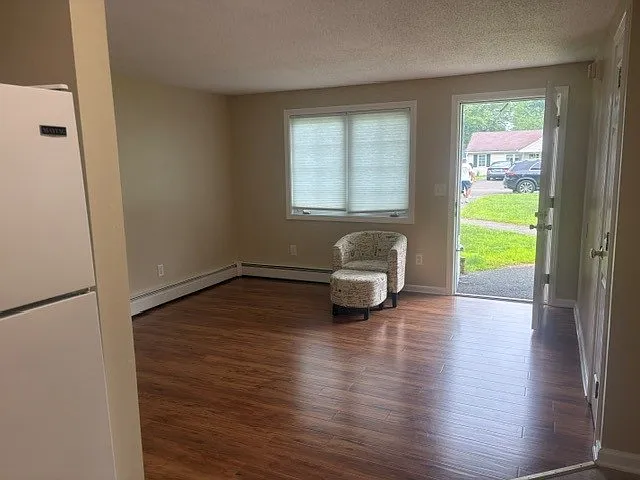 1B Winthrop Dr