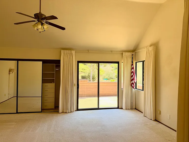 2118 Pine Crest Way — Photo 16