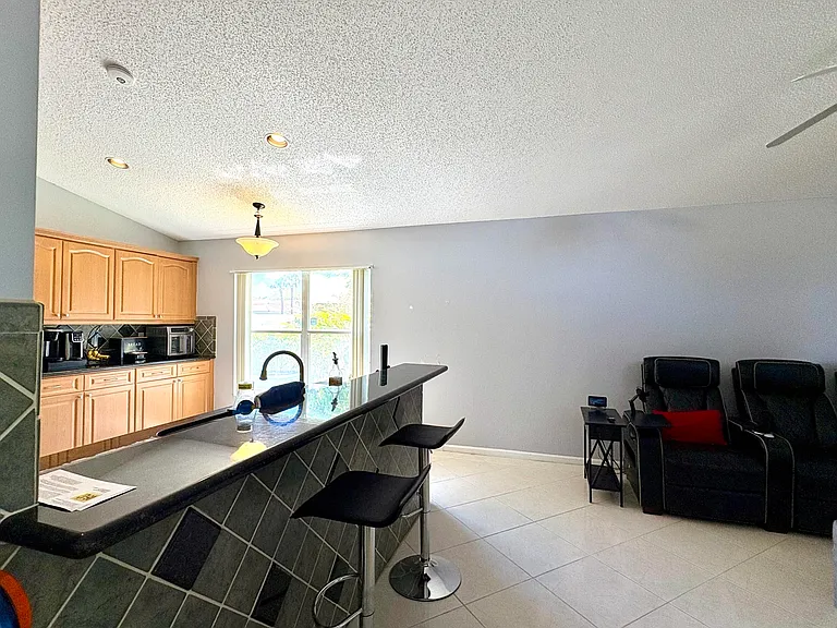 3771 Newport Ave — Photo 13