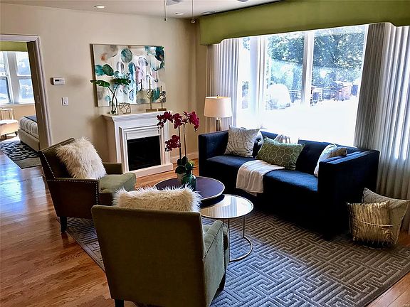 5th image of 7517 Oxford Dr #1C