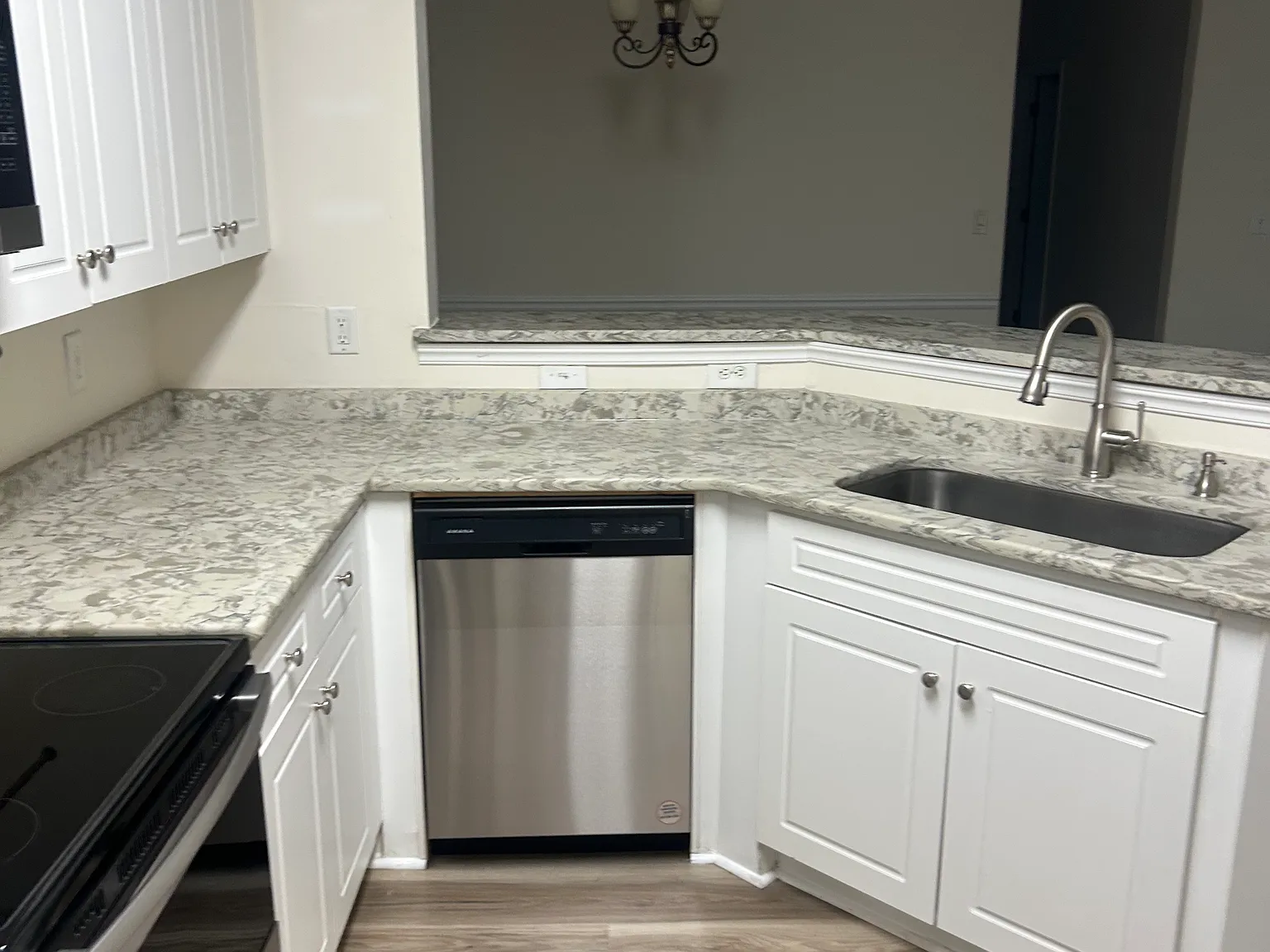 3 bed, 1250 sqft, $1,475 — Photo 3