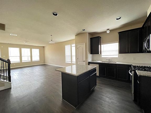 3rd image of 3430 Hughes Meadow Way