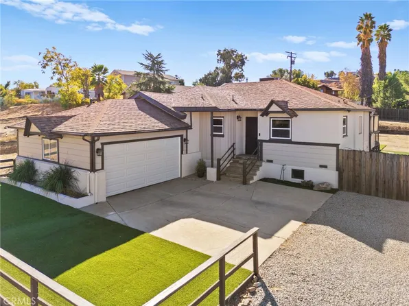 28850 Avenida De Las Flores, Quail Valley, CA 92587