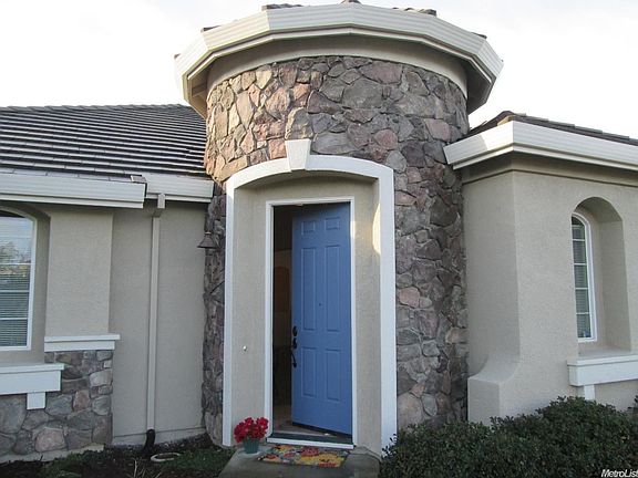 4th image of 3343 Corinthian Ln