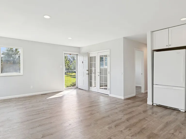 4279 Monroe Dr #A — Photo 13