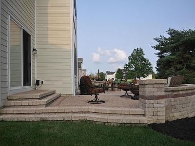 2nd image of 813 Ballater Dr