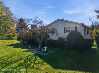 678 Interchange Rd, Kresgeville, PA 18333
