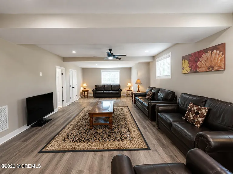 202 Palermo Ave — Photo 16