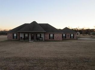 51 Bass Rd, Pineville, LA 71360