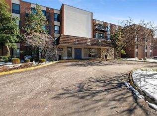 564 Sarah Ln APT 408, Saint Louis, MO 63141