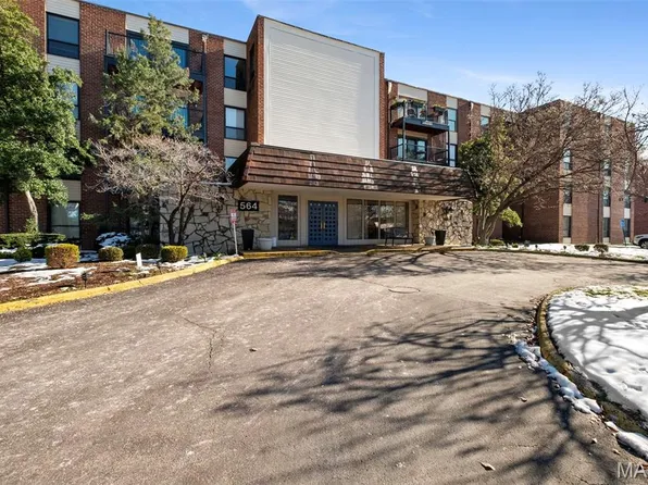 564 Sarah Ln APT 408, Saint Louis, MO 63141
