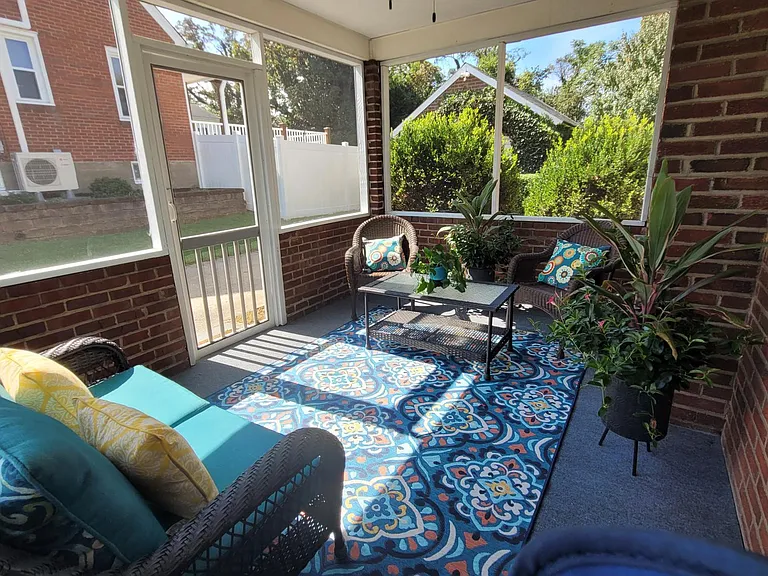 Side screened porch