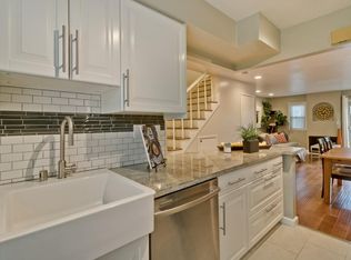 429 W Rincon Ave APT C, Campbell, CA 95008