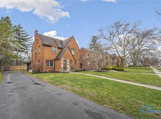 2351 Cheltenham Rd, Toledo, OH 43606