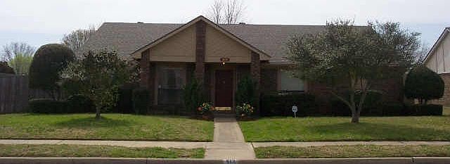 1st image of 812 Baxter Dr