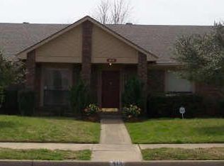 812 Baxter Dr, Plano, TX 75025