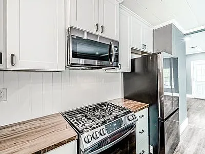 320 Louisiana Ave — Photo 14