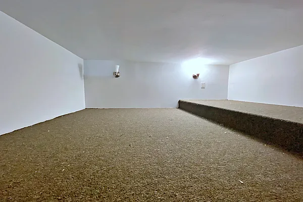 Rented by Douglas Elliman | media 16