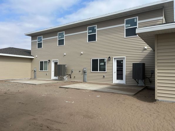 904 E 10th St #1001 & 1003-912