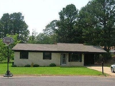 2nd image of 532 Stadium Dr